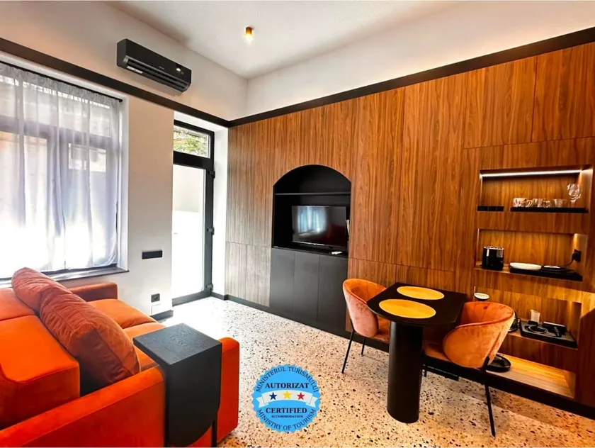 Jais Home-Moon Apartment Old Town - Image 1