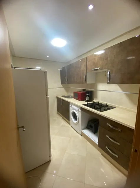 Fully furnished apartment - Image 1