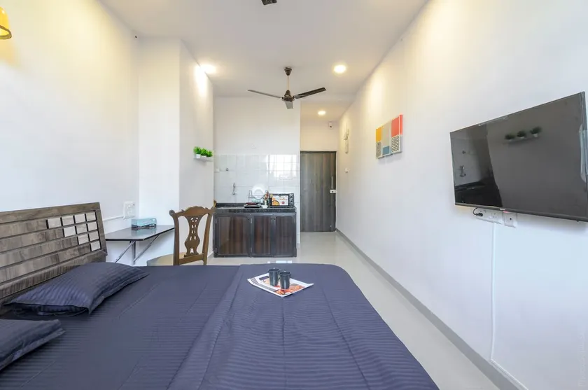Studio Splendor 2 @ Andheri, Oshiwara Metro - Image 1
