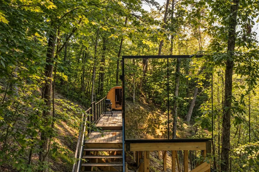 Brand New Mirror Home - Sauna - Hot tub & Views - Image 1