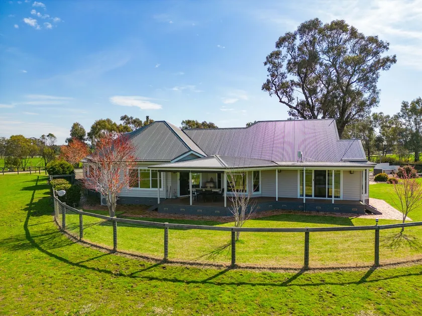 Peaceful country getaway - Image 1