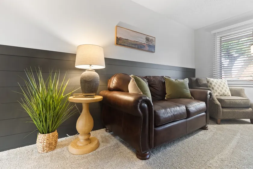 Cozy Severance Duplex - Image 1
