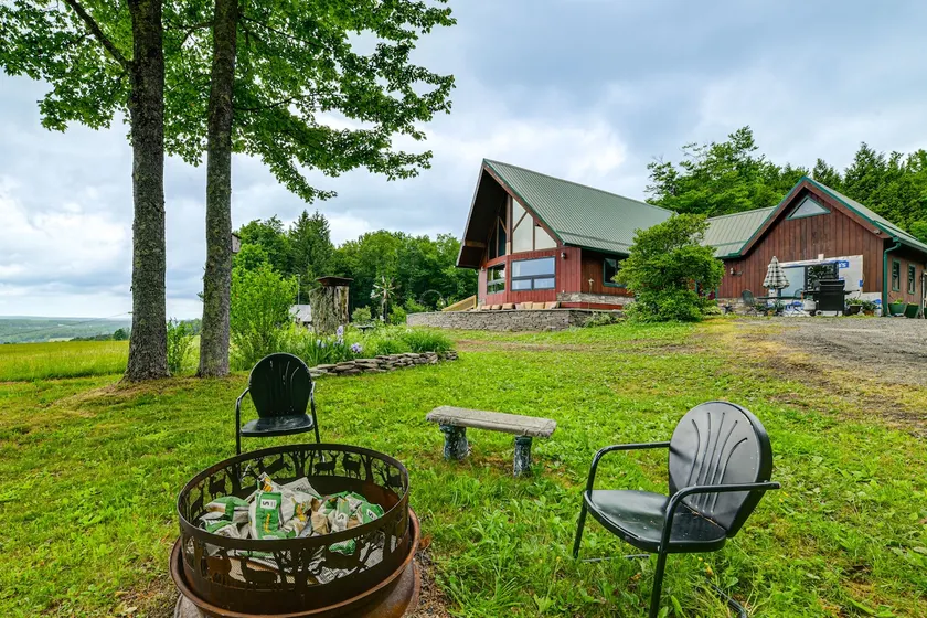 Secluded Oxford Cabin on 75 Acres: Sunset Views! - Image 1