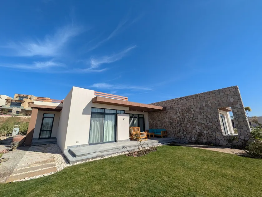2BR Somabay Twin Villa in Mesca Near Beach & Pools - Image 1