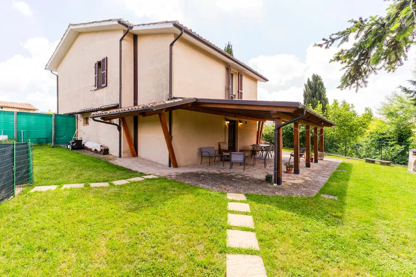Al Cascinale House - Image 1