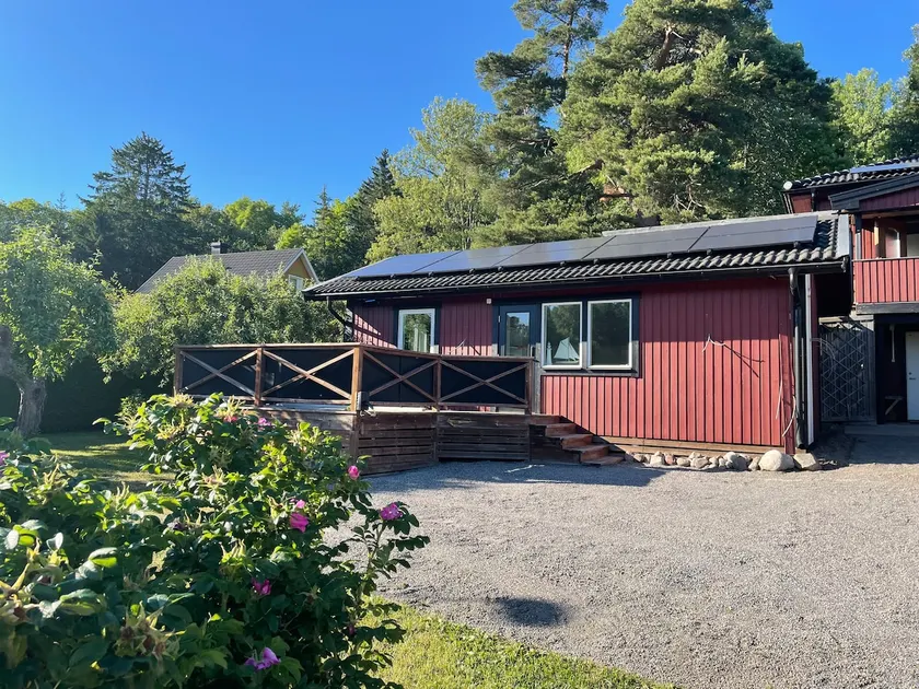 Archipelago cottage in Roslagen - Image 1