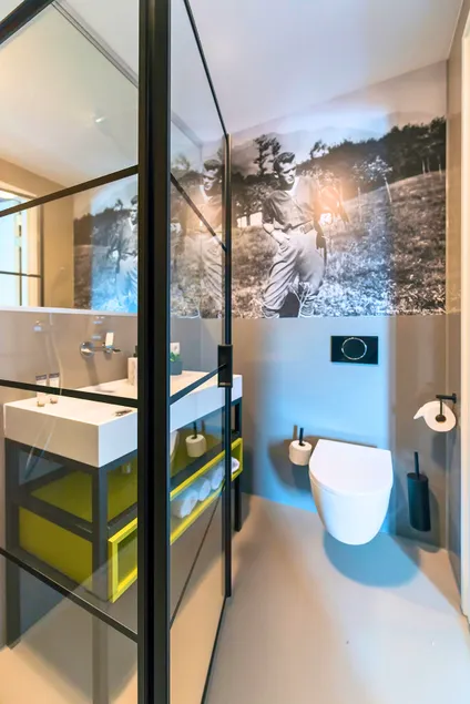 House close to downtown – new bathroom & bed - Image 1