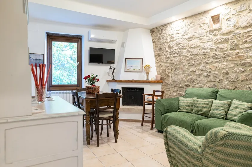 Casa Cuore Verde Apartment in the center of Todi - Image 1