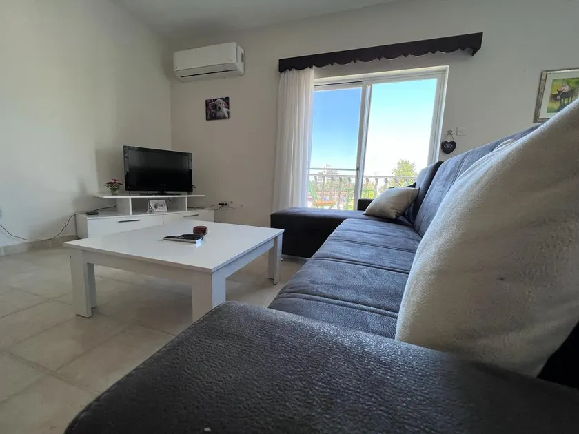 Kyrenia 2+1 with balcony - Image 1