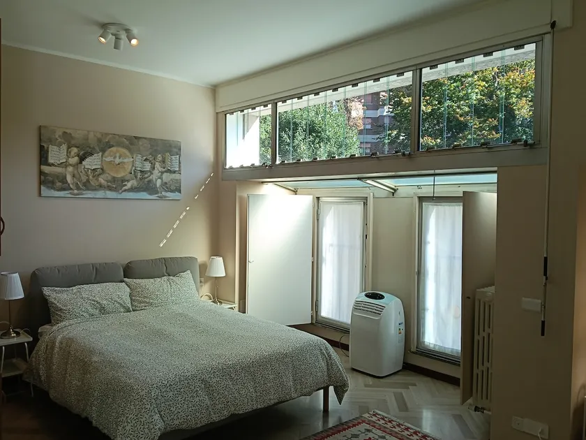 Lake Como: flat near lakefront and railway station - Image 1