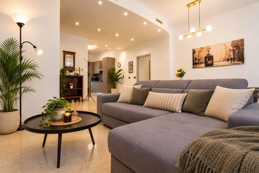[Milan Argonne] 3 bedrooms • 10 guests • MM4 - Image 1