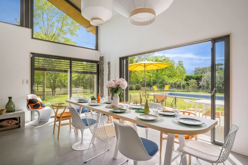 Luxury villa with pool & AC – Lyon West - Image 1