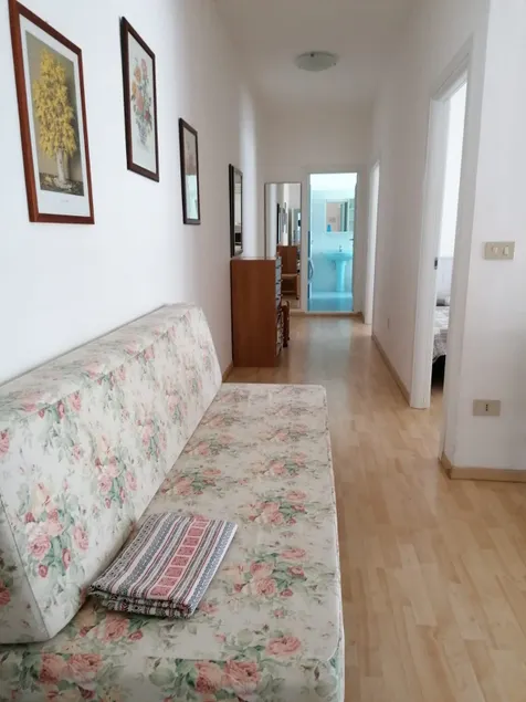 Three-room apartment 50m from the sea. - Image 1