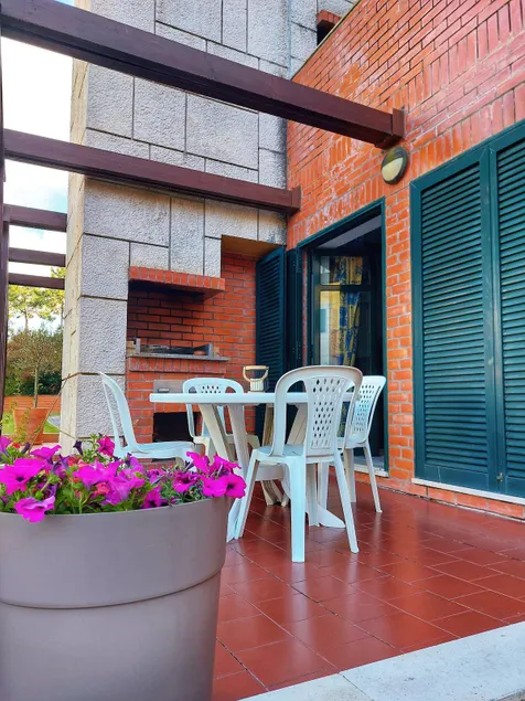 Villas Terrace Apartment - Image 1
