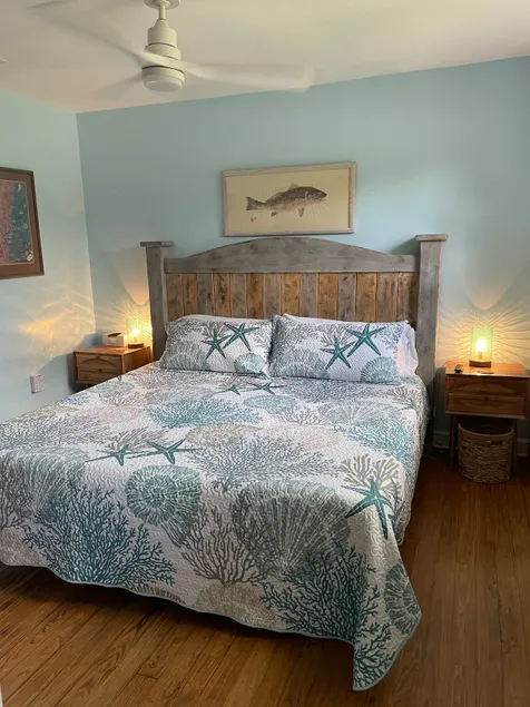 Walk to waterfront dining! 95 2minutes. No pet fee - Image 1