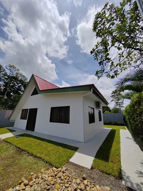 Villa Sueños del Arenal - Image 1