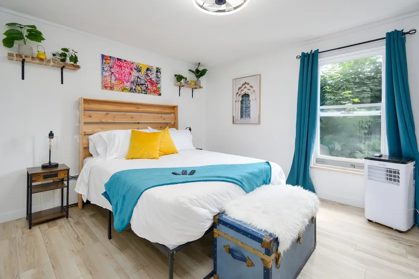 Eagles nest one bedroom walk to harbour front - Image 1
