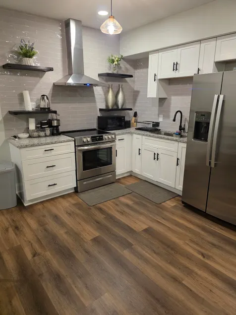 Luxury Guest Home & Office Space. No cleaning Fee - Image 1