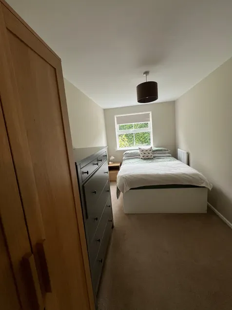 Cosy open plan first floor flat - Image 1