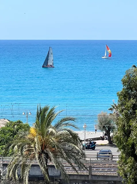 Mare y Sole - Image 1