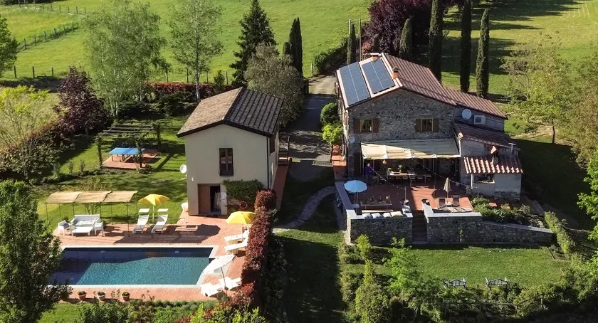 Tuscan stone villa with pool Ginepri Country House - Image 1