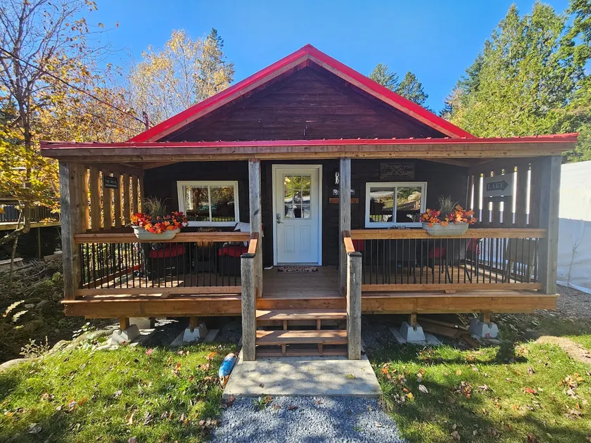 Cozy Cottage - Image 1