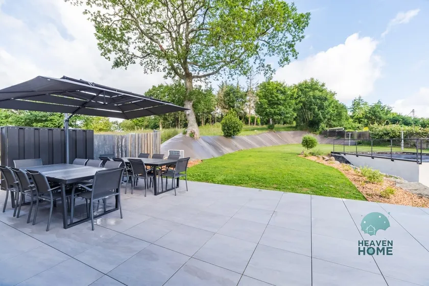Large house: billiards, garden, beaches 25 min - Image 1