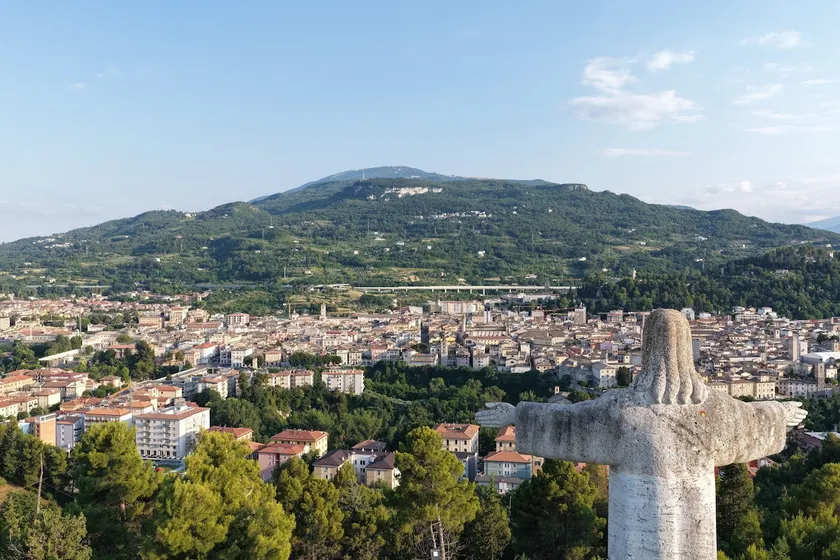 Ascoli Piceno panoramic loft amidst history and nature - Image 1