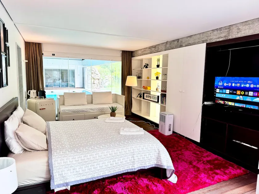 Poolside Suite - Qta from BellaVista - Image 1