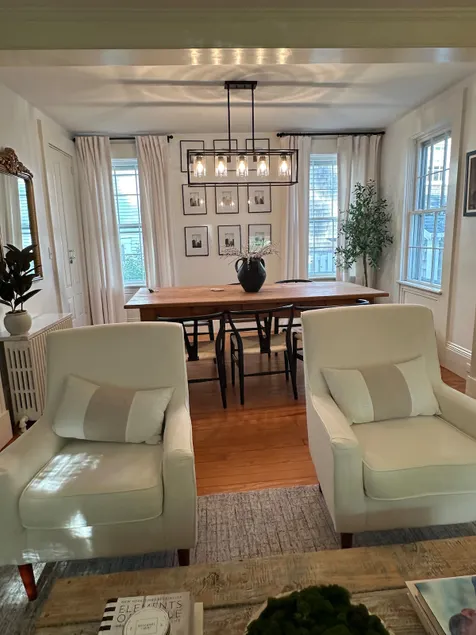 Charming home Walking distance to ferry & shops! - Image 1