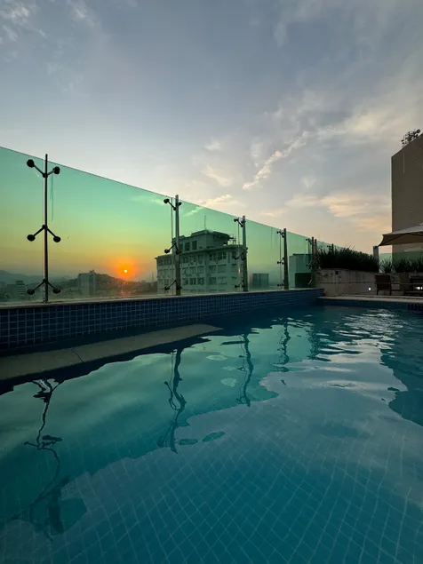 Favorite Studio Downtown+Pool+Netflix+WiFi - Image 1