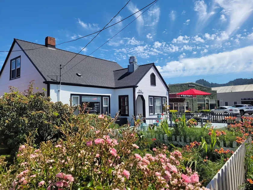 Buttercup Cottage Ferndale - Image 1