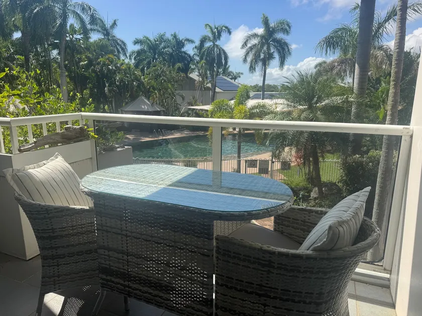 Paradise in Palm Cove - Image 1