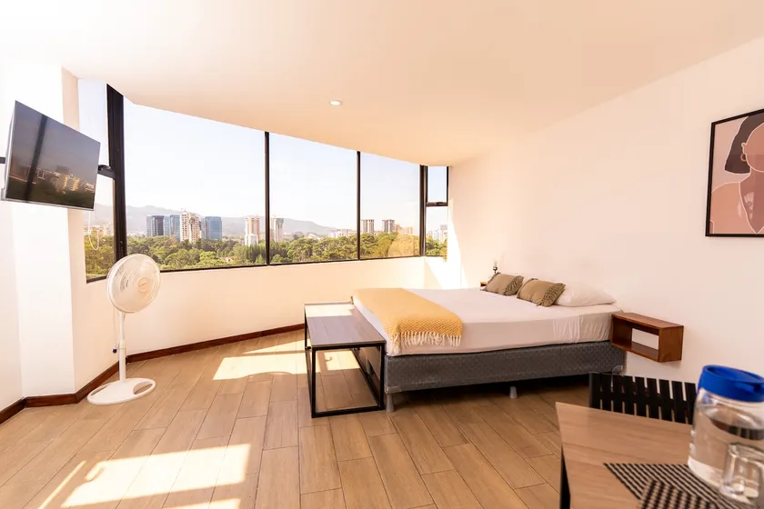 A beautiful private room with a view of the city - Image 1