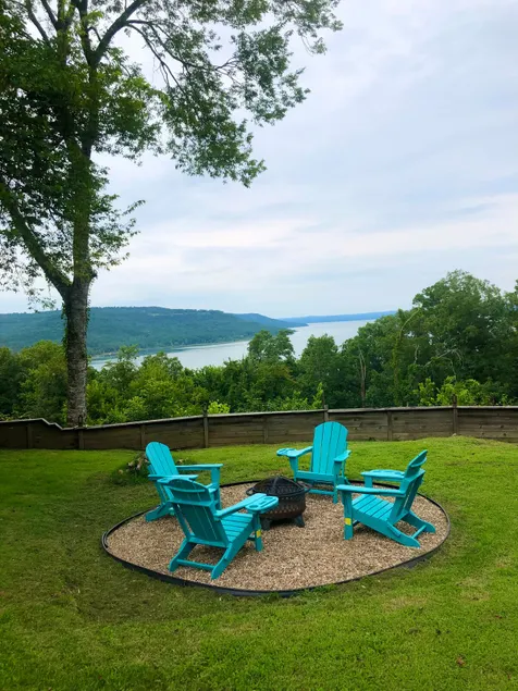 Coolbreeze on the Cove Lakehouse - Image 1