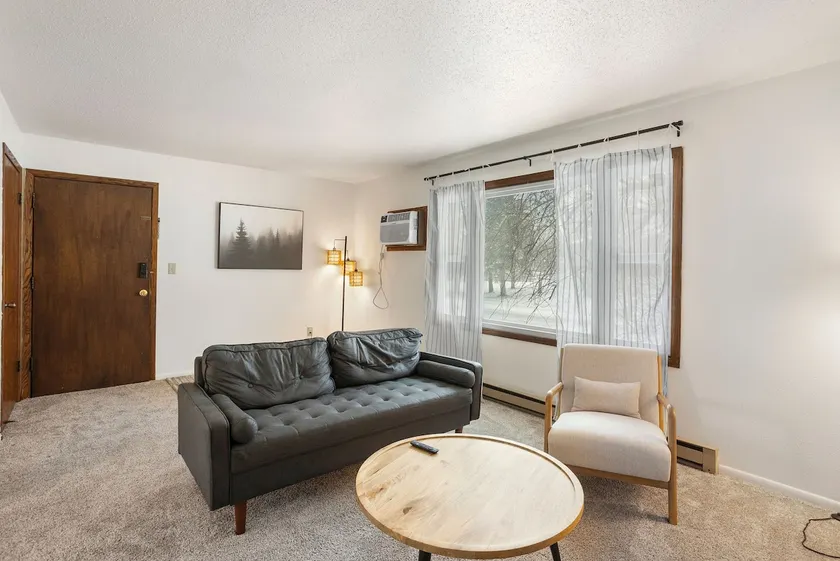 Center of town Apartment - Image 1