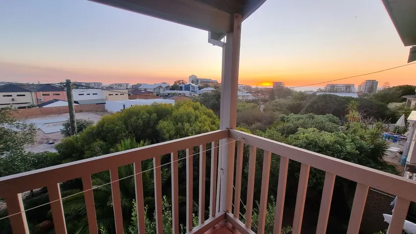 Scarborough Sunsets - Image 1