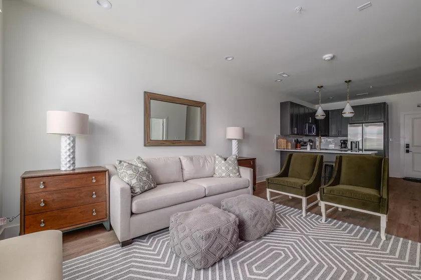Luxury in Downtown Trussville - Image 1