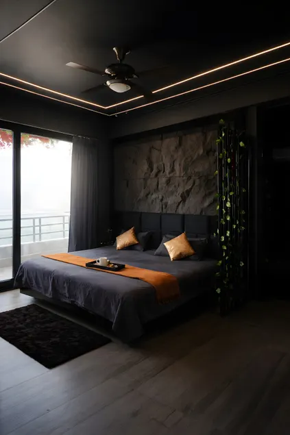 The Eclipse Escape | Smart TV • Balcony • Kitchen - Image 1
