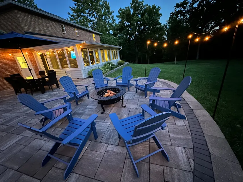 Stay 'n Play at Buckeye Court - Game Room/Firepit - Image 1