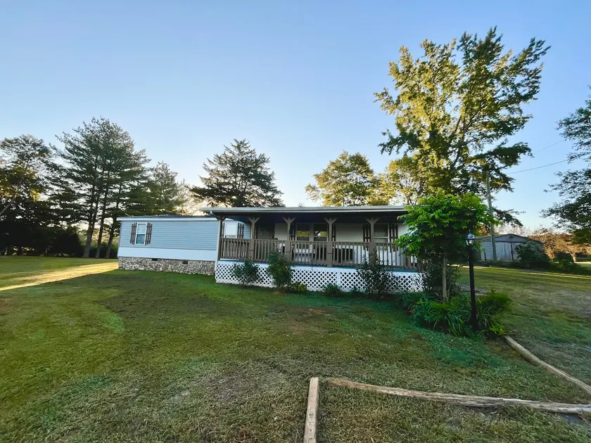 Sweet Retreat - Image 1