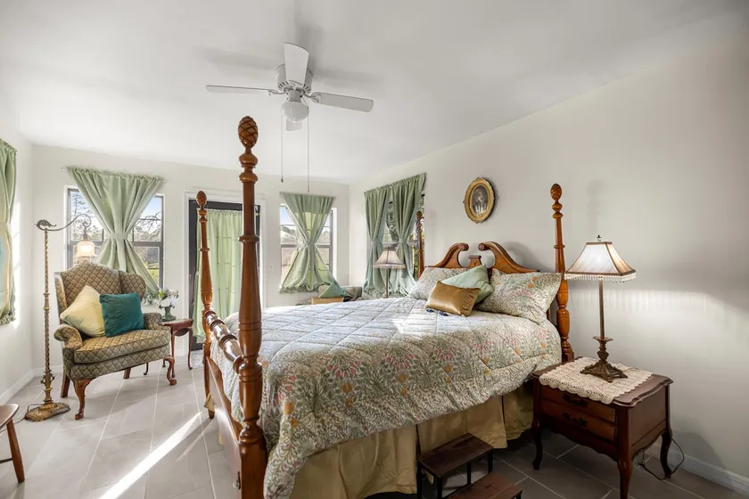 Near Springs, Cedar Key & Legacy Park - Image 1