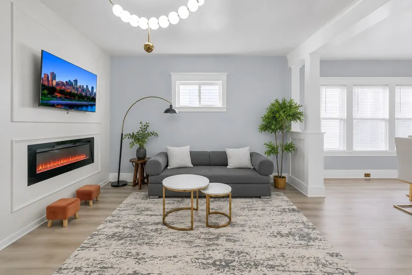 Spacious 7BR Arcade WiFi FreeParking King Sleep 21 - Image 1