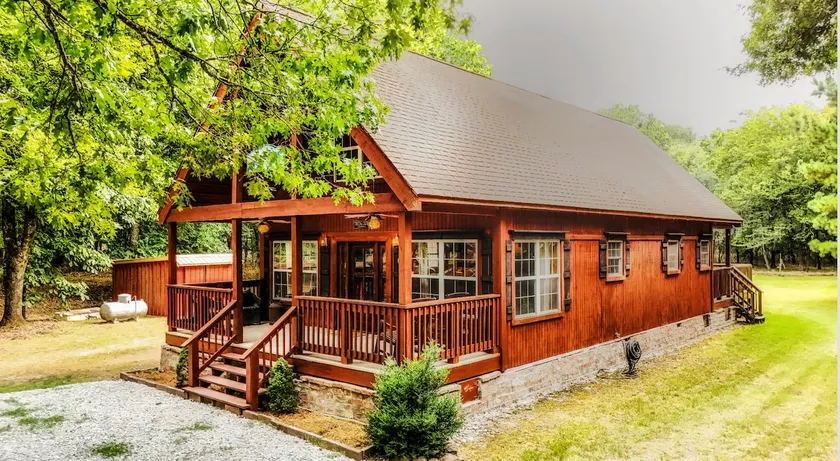 Spring Special! Trout River Lodge River Run Cabin - Image 1