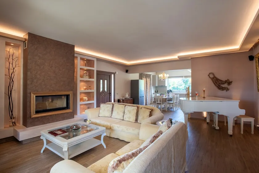 The Roots Residence • 2BR/Parking - Image 1
