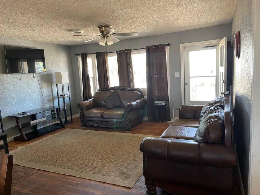 Home in Hobbs - Image 1