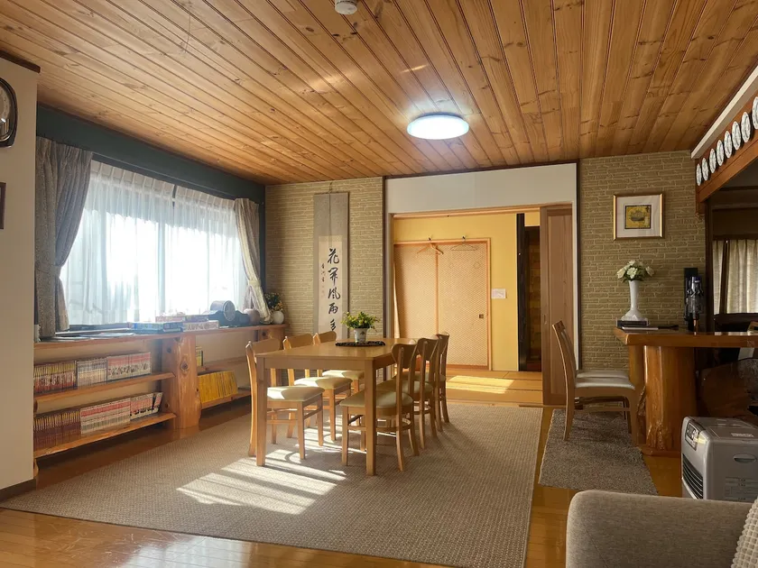 うぐいすハウス/12 people/near hot springs/グループ旅行/忘年会/2 buildingsまるごと/BBQ rental/ボドゲ/WiFi available - Image 1