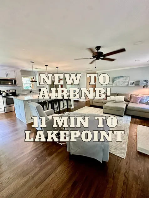 11 min to Lakepoint, 3 bedroom - Image 1
