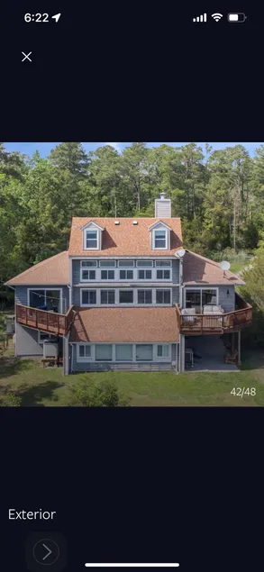 Spacious waterfront home, private dock - Image 1