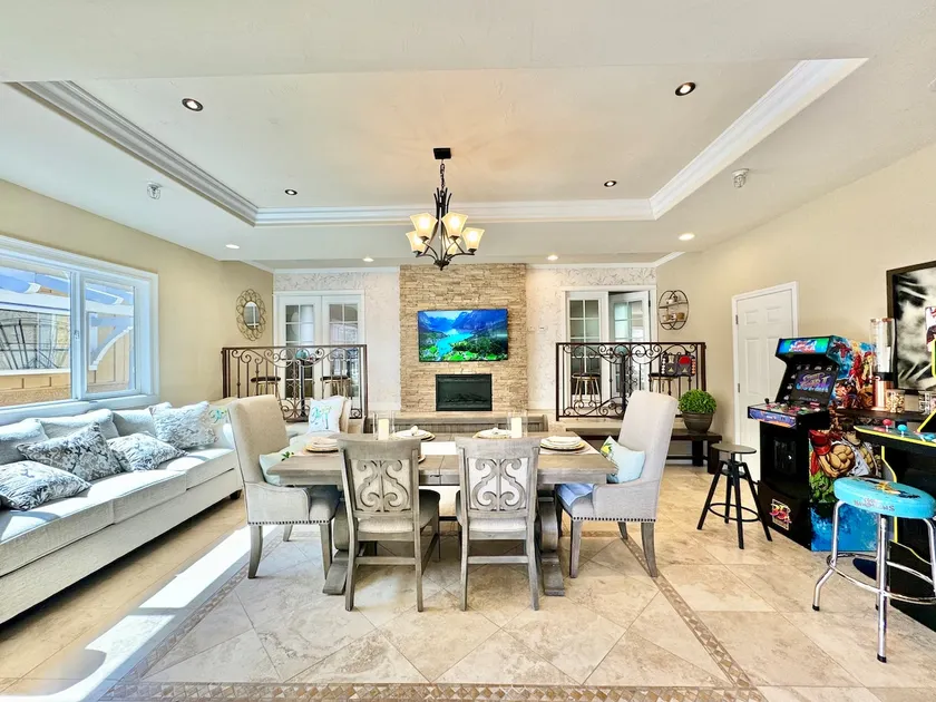 Family Retreat - Basketball Court & Game Room - Image 1